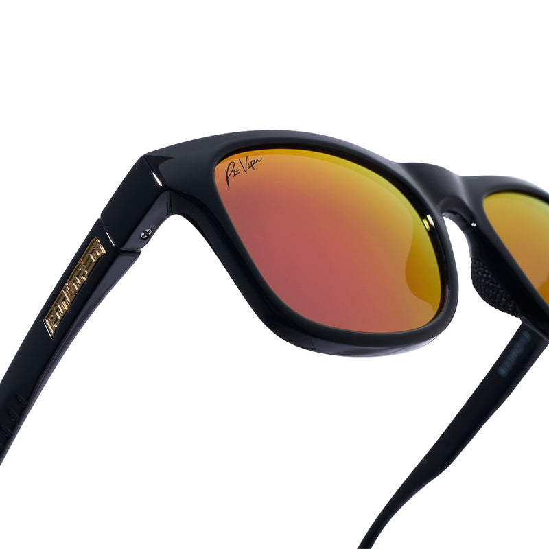 Studio view of The Exec Highball with hdpv polarized red lens