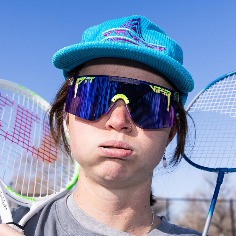 HDPV Polarized Pink-Purple / Regular | photo_of_person.JPG | The Electroshock Original 2.0 sunglasses from Pit Viper
