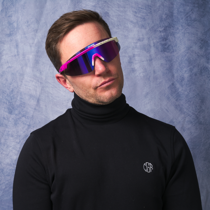The Domestique Skysurfer