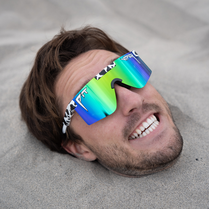 HDPV Polarized Blue-Green / Regular | photo_of_person.JPG | The Cowabunga Original 2.0, polarized sunglasses from Pit Viper