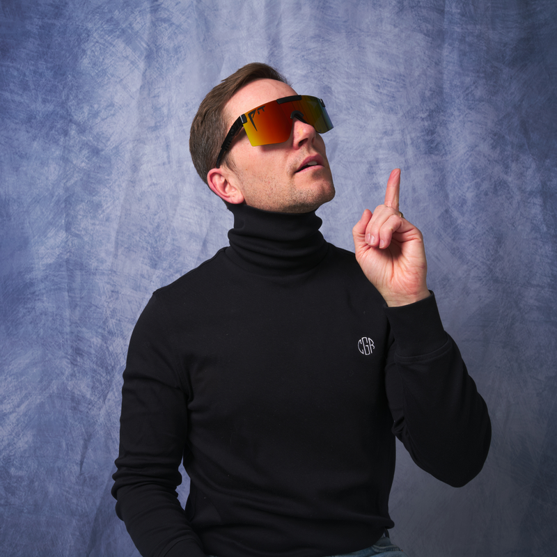 HDPV Polarized Rainbow / Regular | photo_of_person.JPG | The Exec Original 2.0, polarized sunglasses from Pit Viper